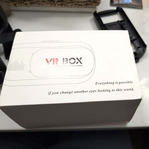 Universal virtual reality - universal,