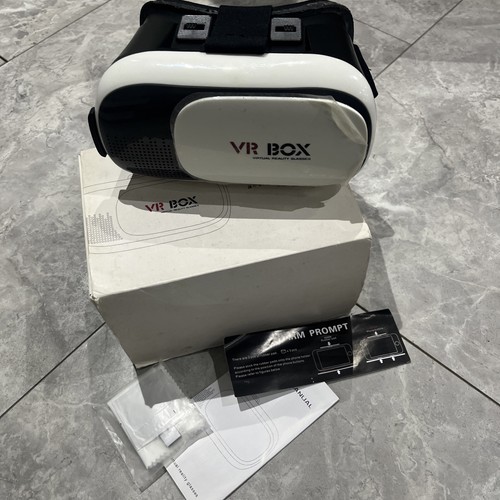 Universal virtual reality - universal,